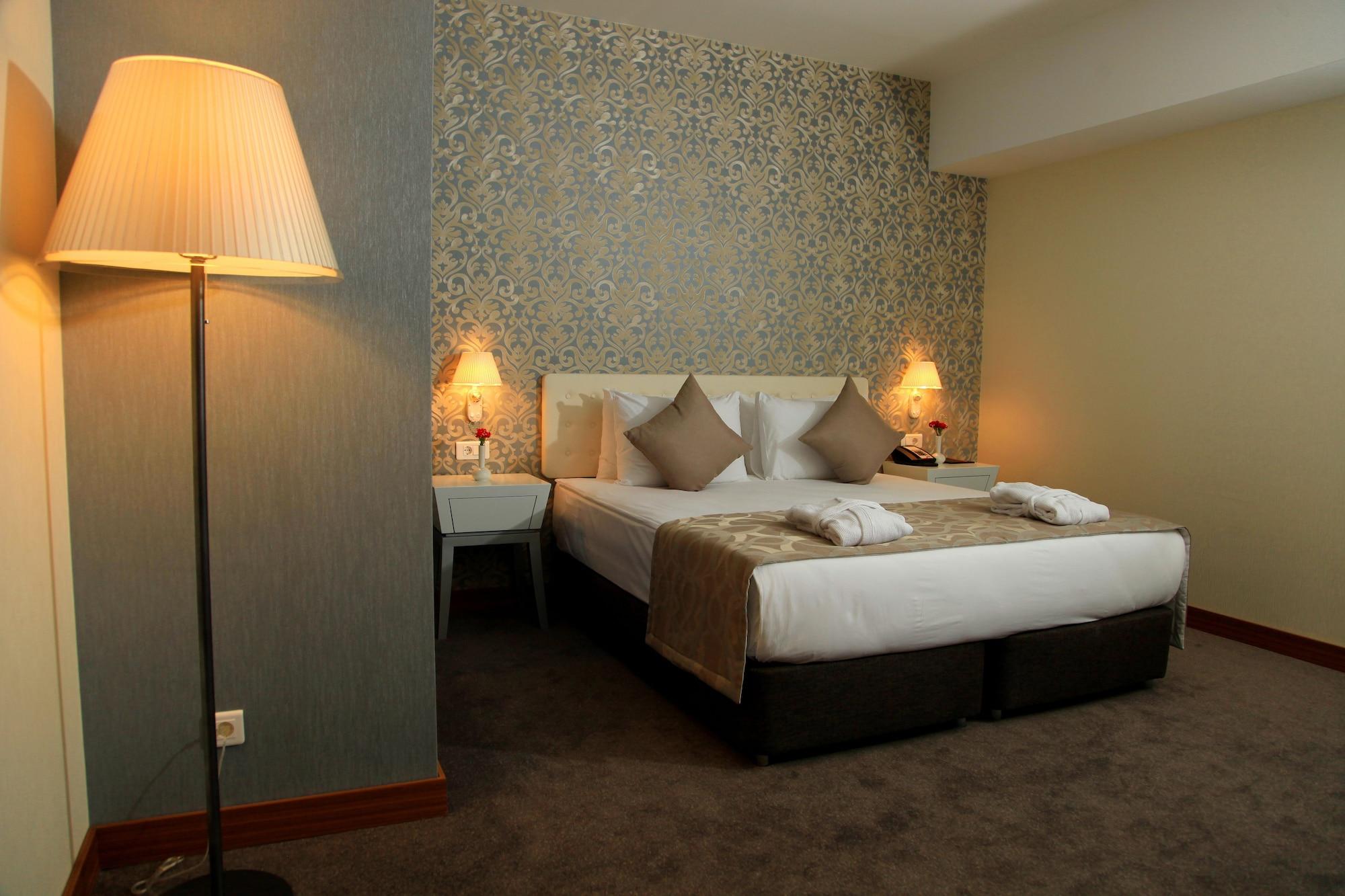 Ramada Plaza By Wyndham Istanbul Asia Airport Kocaeli Exterior photo